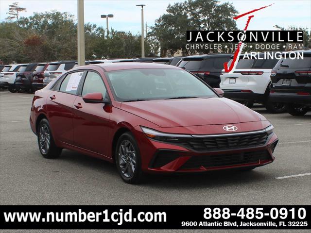 2024 Hyundai Elantra Hybrid Blue 2024 Hyundai Elantra Hybrid Blue
