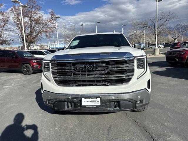 2023 GMC Sierra 1500 4WD Crew Cab Short Box SLT 2023 GMC Sierra 1500 4WD Crew Cab Short Box SLT