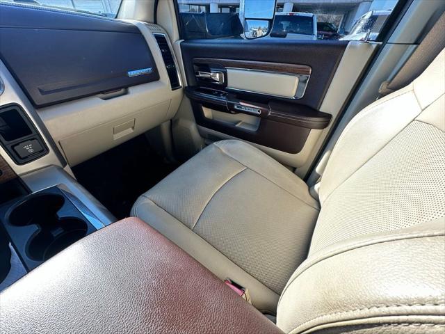 2014 RAM 3500 Laramie 2014 RAM 3500 Laramie