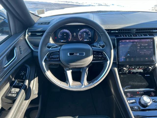 2024 Jeep Grand Cherokee Overland 4x4 2024 Jeep Grand Cherokee Overland 4x4