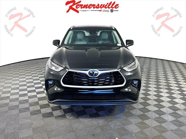 2025 Toyota Highlander XLE 2025 Toyota Highlander XLE