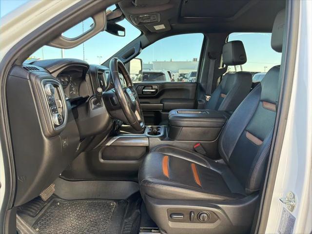 2022 GMC Sierra 2500HD 4WD Crew Cab Standard Bed AT4 2022 GMC Sierra 2500HD 4WD Crew Cab Standard Bed AT4