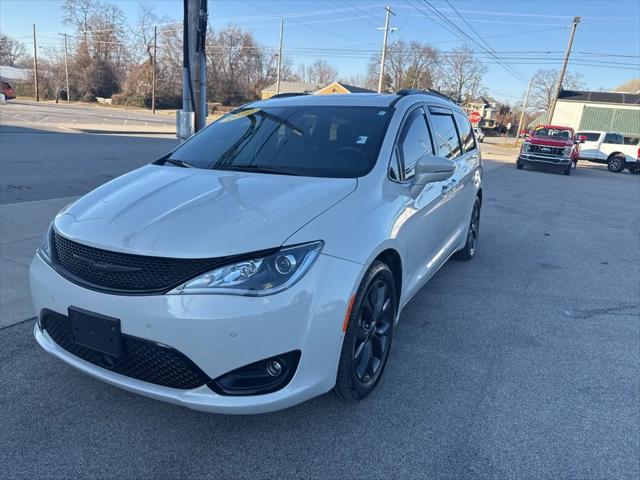 2020 Chrysler Pacifica 35th Anniversary Limited 2020 Chrysler Pacifica 35th Anniversary Limited