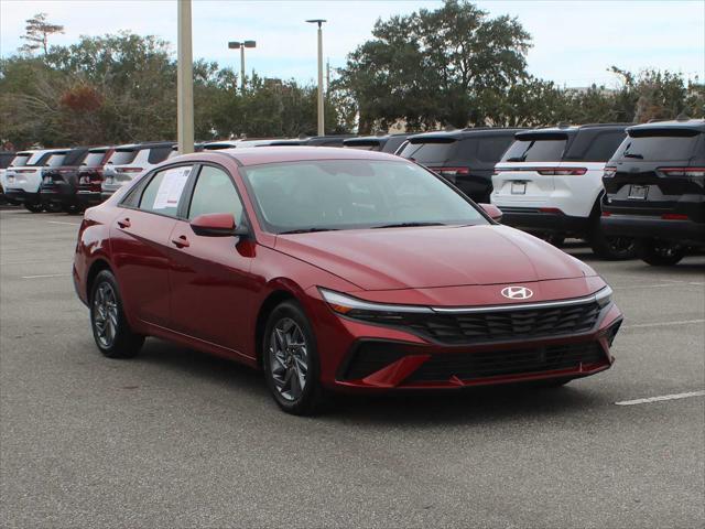 2024 Hyundai Elantra Hybrid Blue