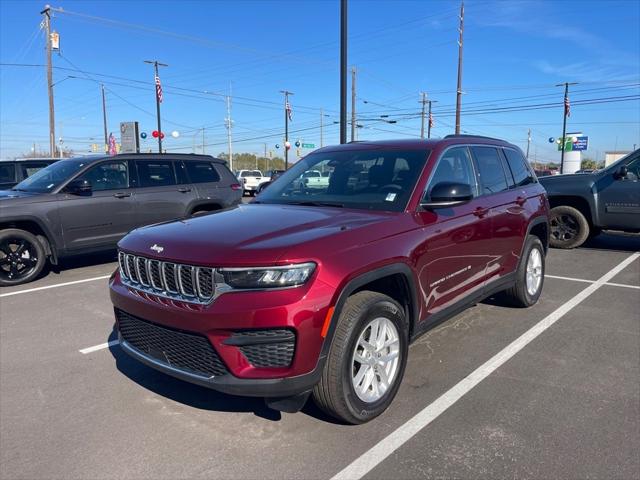2024 Jeep Grand Cherokee Laredo X 4x2