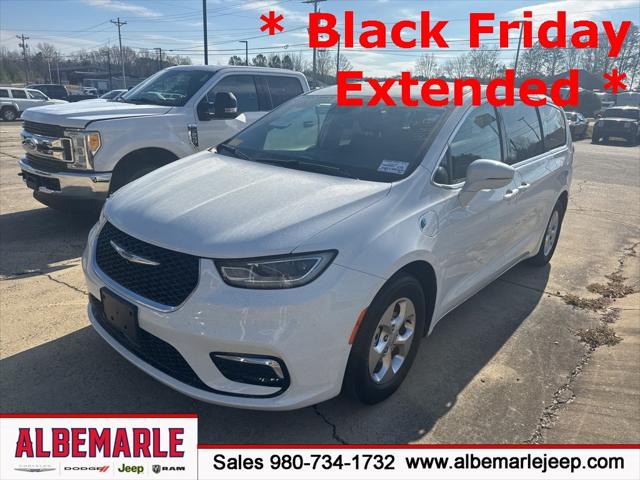 2022 Chrysler Pacifica Hybrid Touring L 2022 Chrysler Pacifica Hybrid Touring L