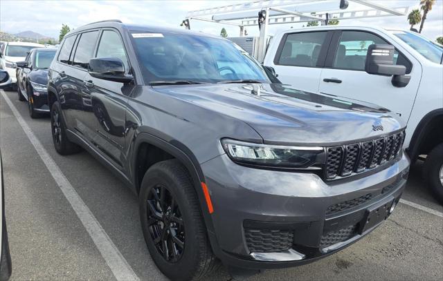 2024 Jeep Grand Cherokee L Altitude 4x4 2024 Jeep Grand Cherokee L Altitude 4x4