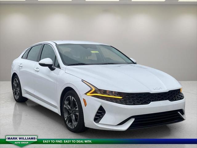 2022 Kia K5 LXS 2022 Kia K5 LXS