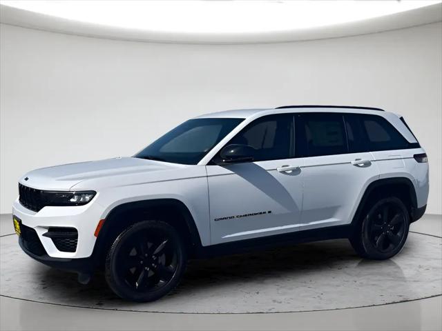 2025 Jeep Grand Cherokee Altitude 4x4