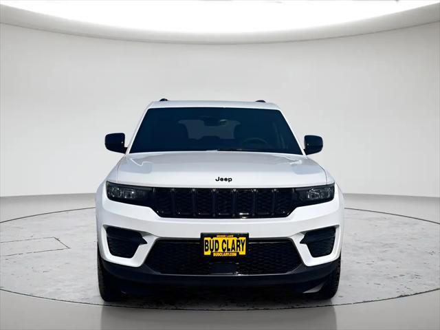 2025 Jeep Grand Cherokee Altitude 4x4