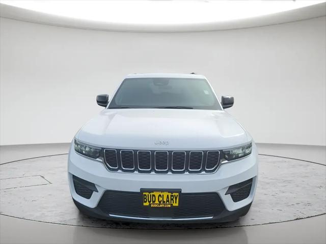 2025 Jeep Grand Cherokee Laredo X 4x4