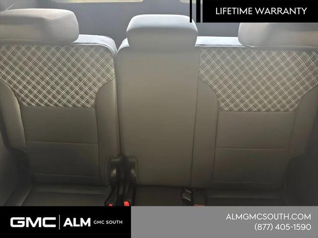 2026 GMC Acadia Denali AWD