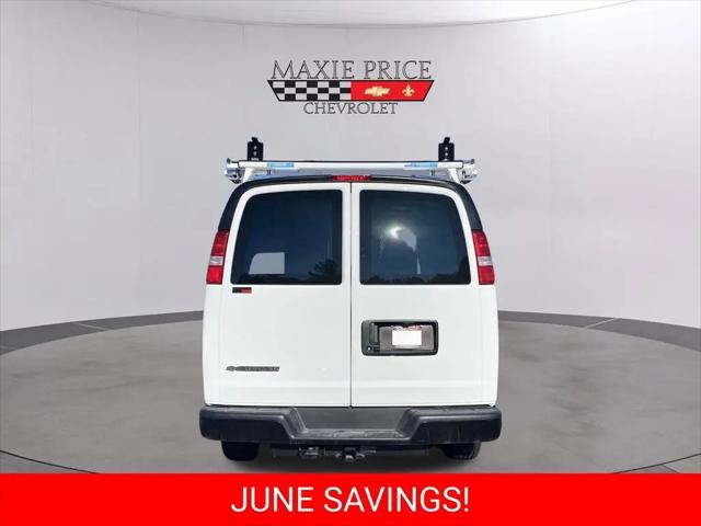 2025 Chevrolet Express Cargo Van RWD 2500 Extended Wheelbase WT