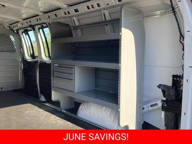 2025 Chevrolet Express Cargo Van RWD 2500 Extended Wheelbase WT