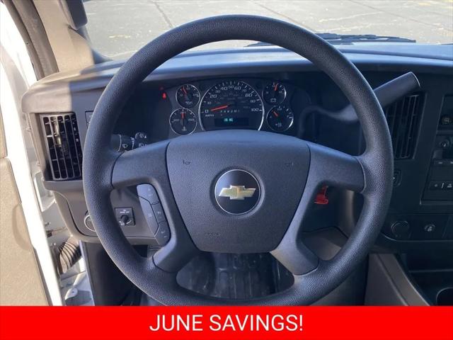 2025 Chevrolet Express Cargo Van RWD 2500 Extended Wheelbase WT