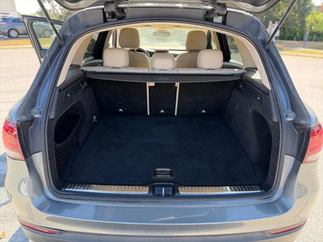 2019 Mercedes-Benz GLC 300