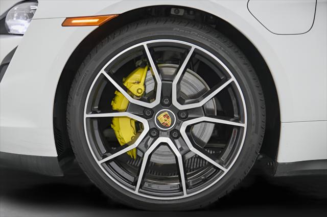 2024 Porsche Taycan Base