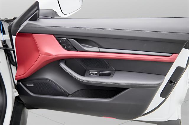 2024 Porsche Taycan Base
