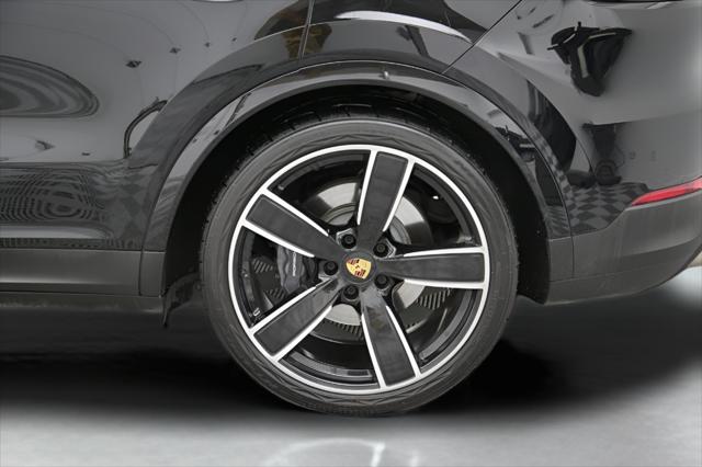 2022 Porsche Cayenne E-Hybrid