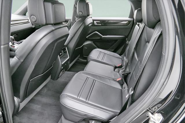 2022 Porsche Cayenne E-Hybrid