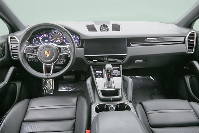 2022 Porsche Cayenne E-Hybrid