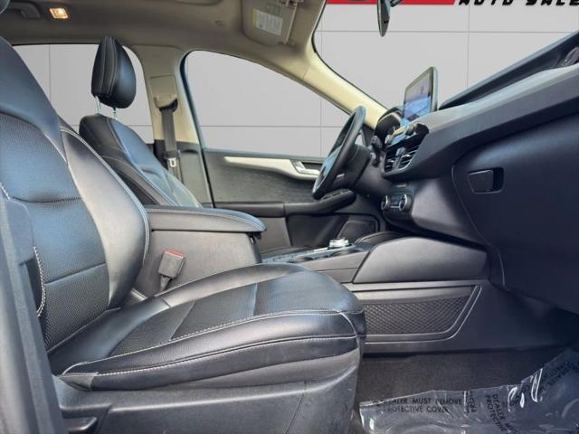 2020 Ford Escape SEL