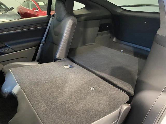 2023 Tesla Model X Standard Range