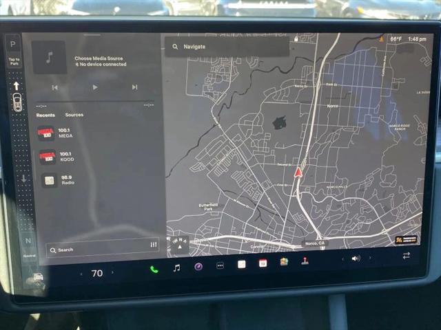 2023 Tesla Model X Standard Range