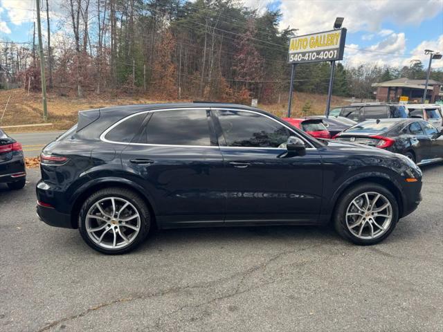2019 Porsche Cayenne Base