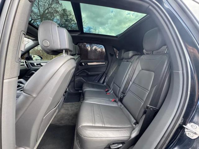 2019 Porsche Cayenne Base