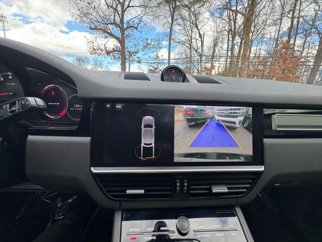 2019 Porsche Cayenne Base