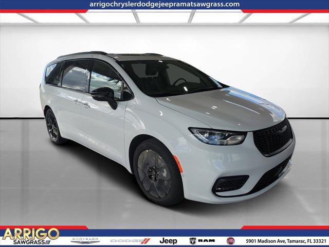 2026 Chrysler Pacifica Limited for sale in Tamarac, FL