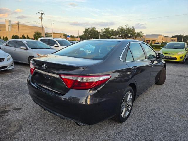 2016 Toyota Camry SE