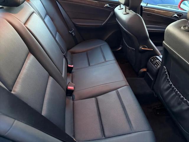 2007 Mercedes-Benz C 230 Sport