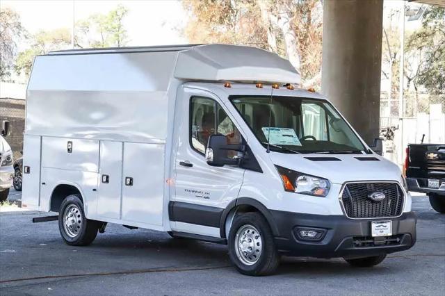 2025 Ford Transit Cutaway Unknown