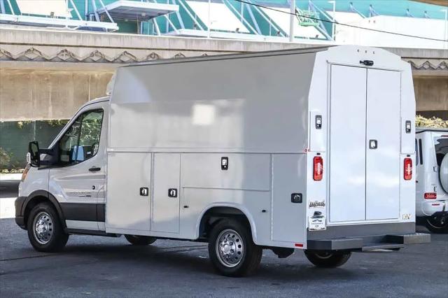 2025 Ford Transit Cutaway Unknown