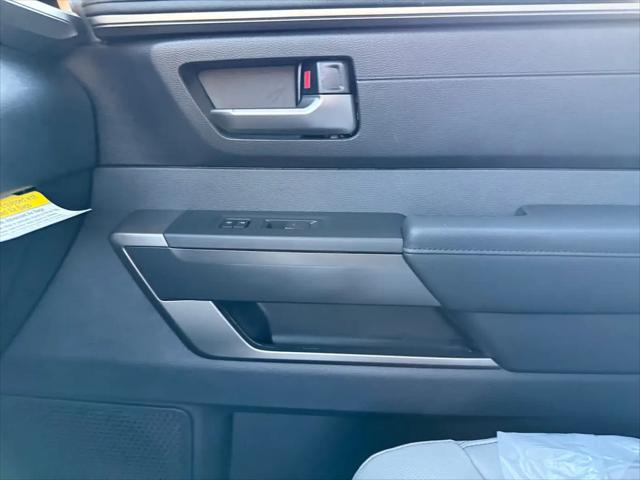 2026 Toyota Tundra SR5 CrewMax 5.5' Bed