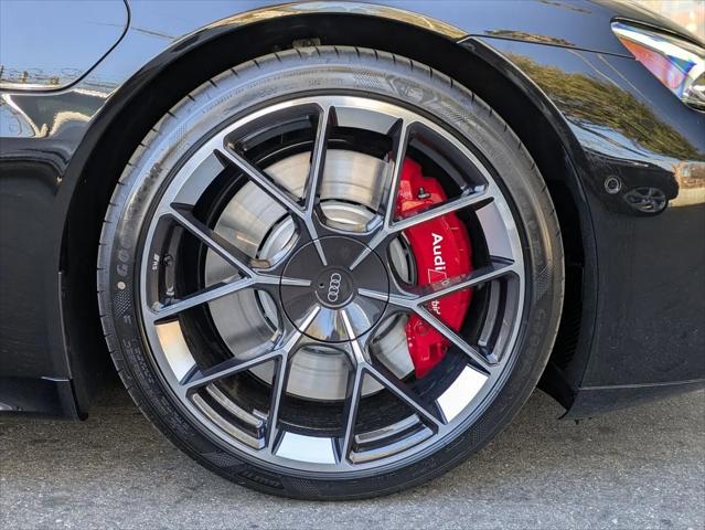 2026 Audi RS e-tron GT quattro