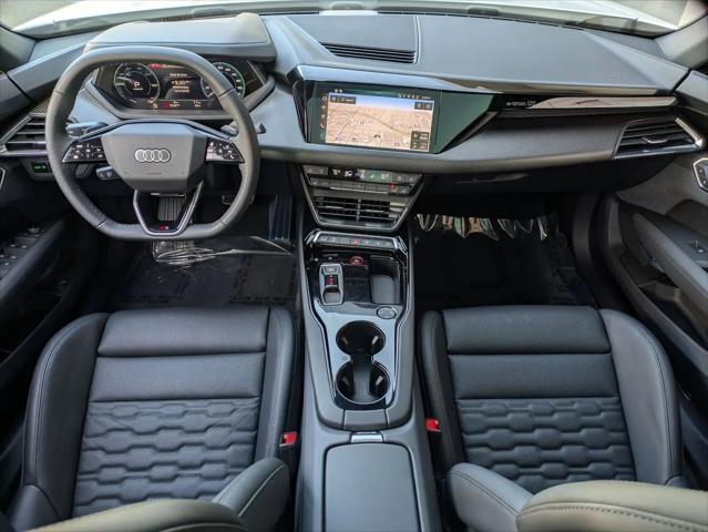 2026 Audi e-tron GT Premium Plus quattro