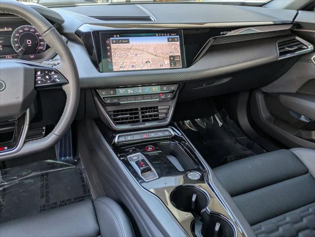 2026 Audi e-tron GT Premium Plus quattro