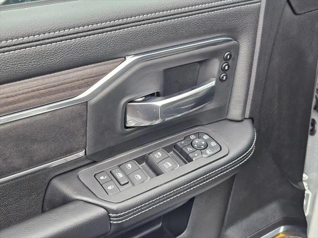 2026 Ram 3500 Laramie Crew Cab 4x4 8' Box