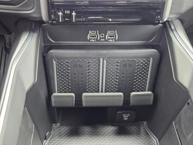 2026 Ram 3500 Laramie Crew Cab 4x4 8' Box