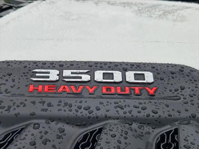 2026 Ram 3500 Laramie Crew Cab 4x4 8' Box