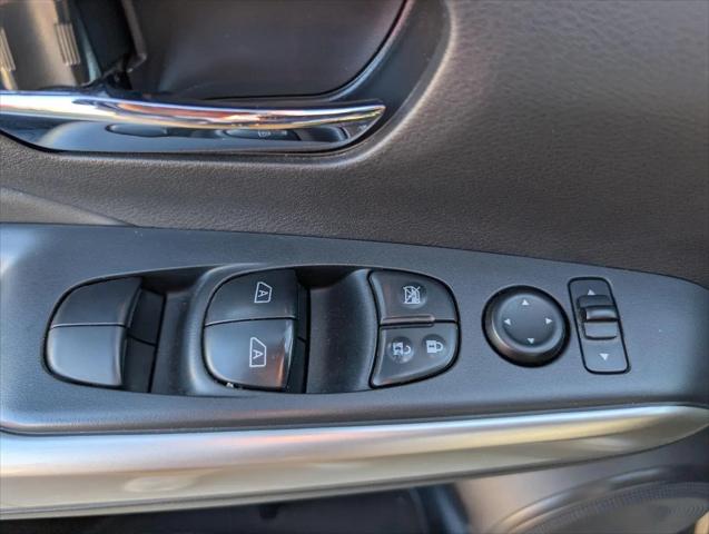 2020 Nissan Kicks SR Xtronic CVT