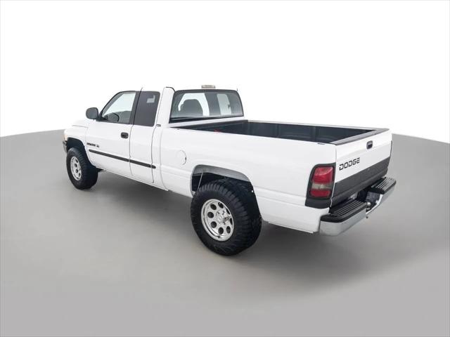 2000 Dodge Ram 1500 Base