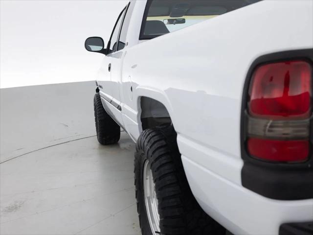 2000 Dodge Ram 1500 Base