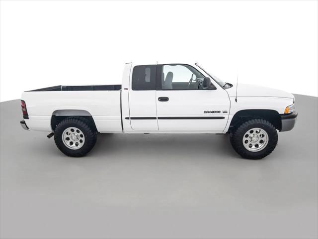 2000 Dodge Ram 1500 Base