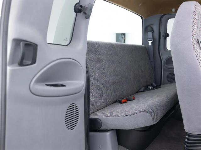 2000 Dodge Ram 1500 Base