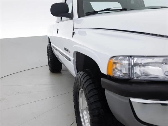 2000 Dodge Ram 1500 Base