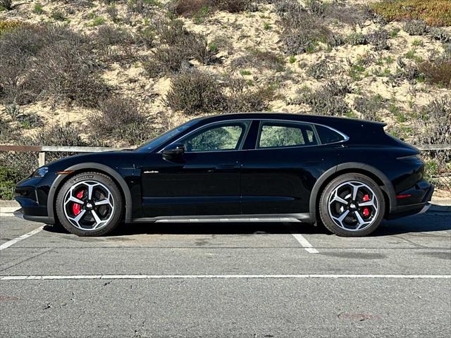 2025 Porsche Taycan Cross Turismo 4S